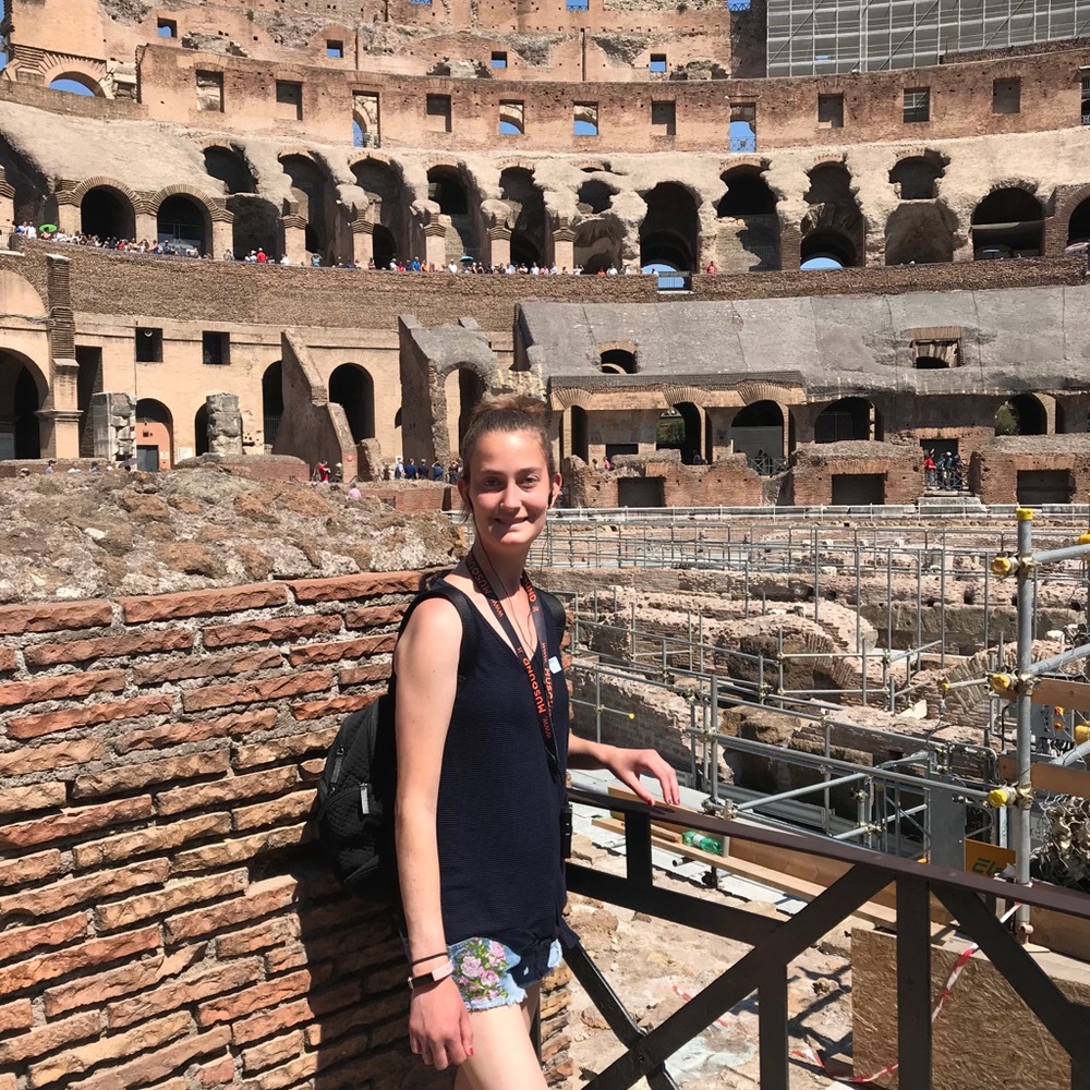 Meet your Posher, Ashley
